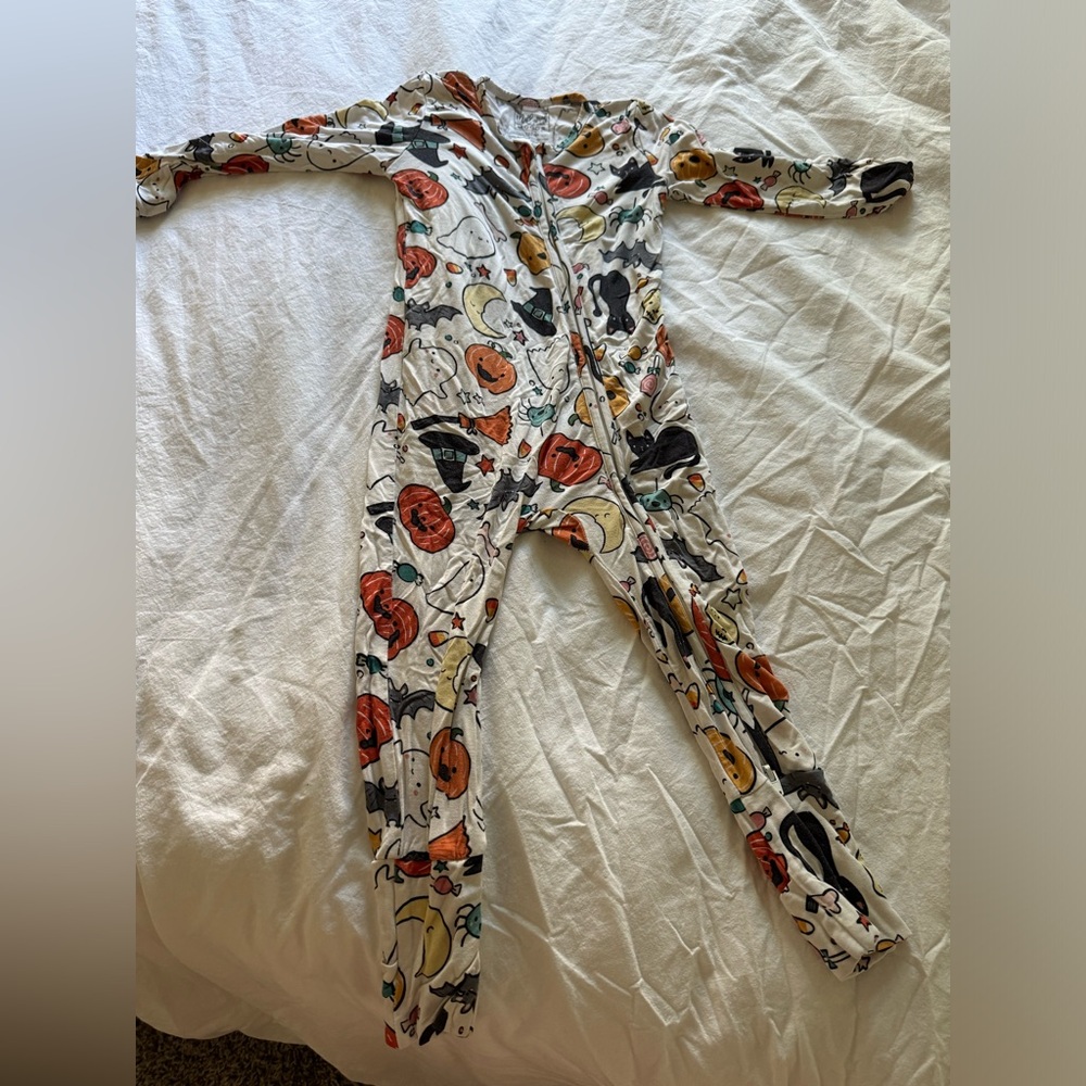 halloween bamboo pajamas 12-18 months